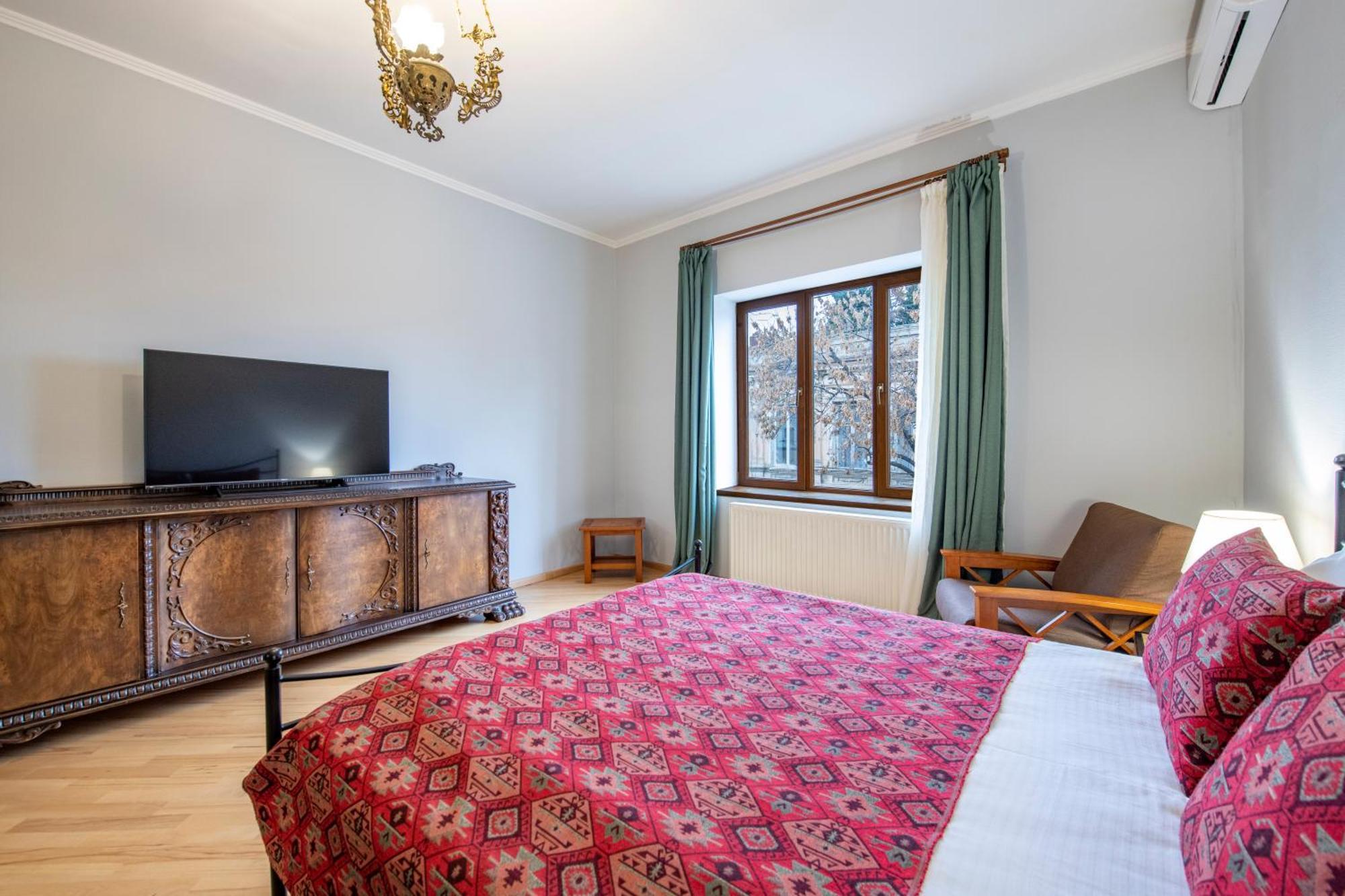 Your Home, Old Tbilisi ภายนอก รูปภาพ